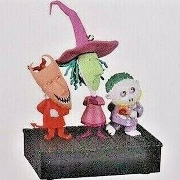 Hallmark Keepsake '21 LOCK SHOCK & BARREL Nightmare Before Christmas Storyteller - Picture 2 of 7